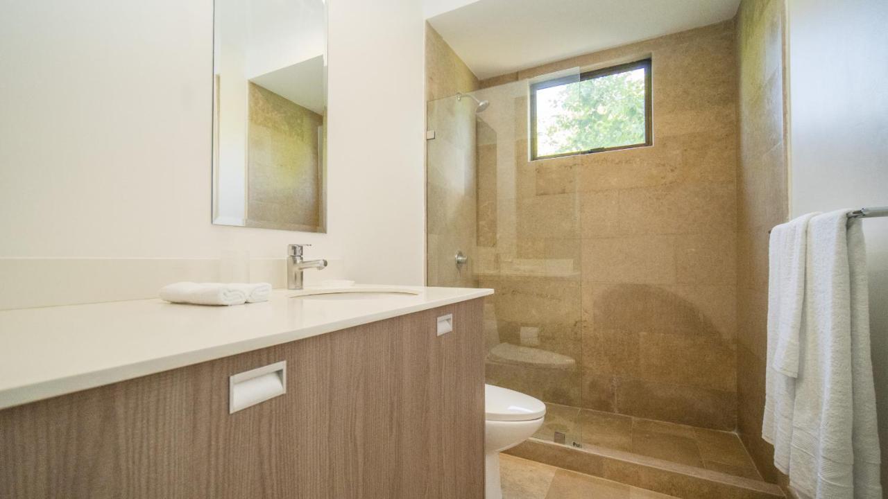 Roble Sabana 105 Luxury Apartment - Reserva Conchal بلايا كونشال المظهر الخارجي الصورة