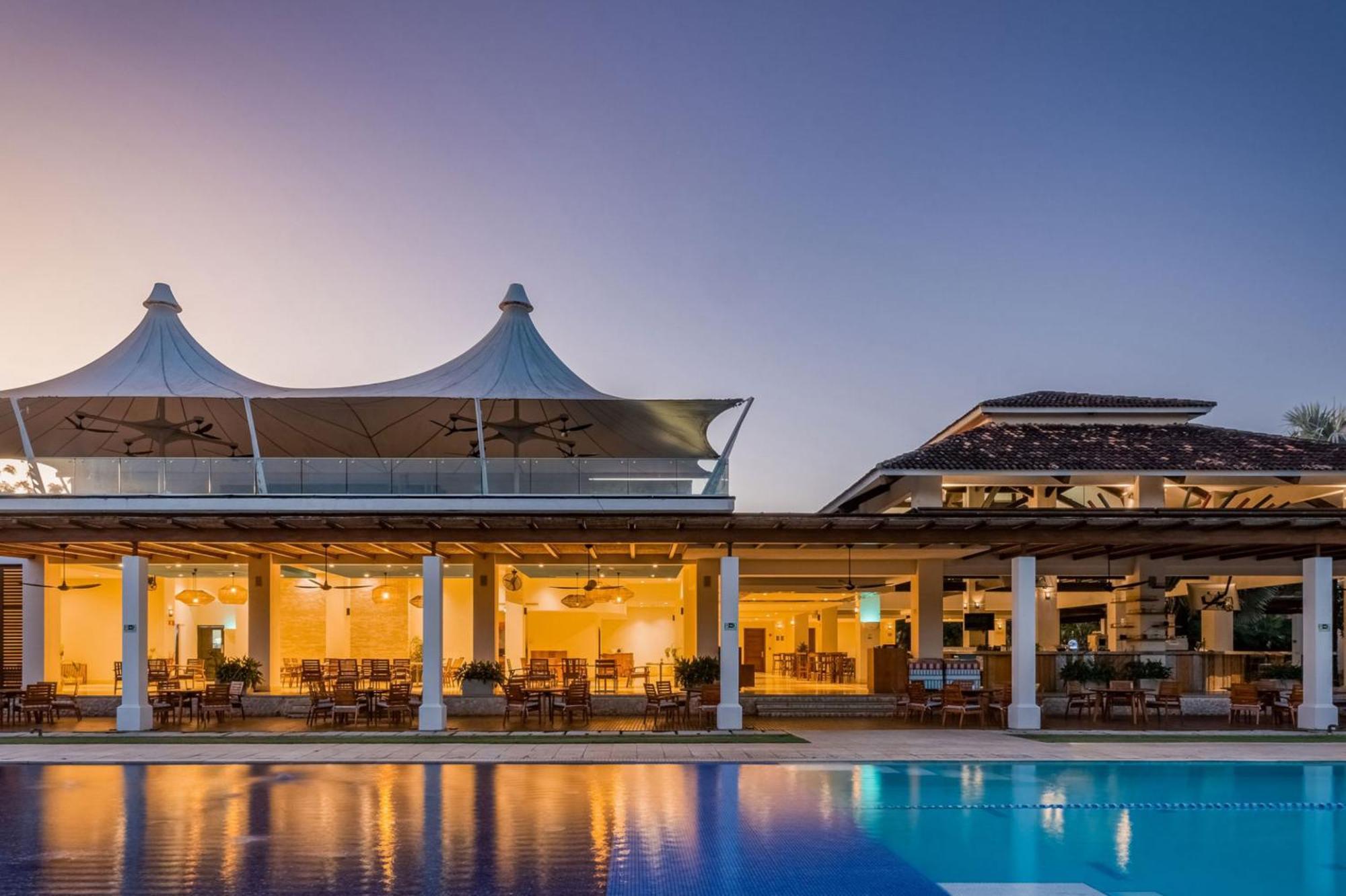 Roble Sabana 105 Luxury Apartment - Reserva Conchal بلايا كونشال المظهر الخارجي الصورة